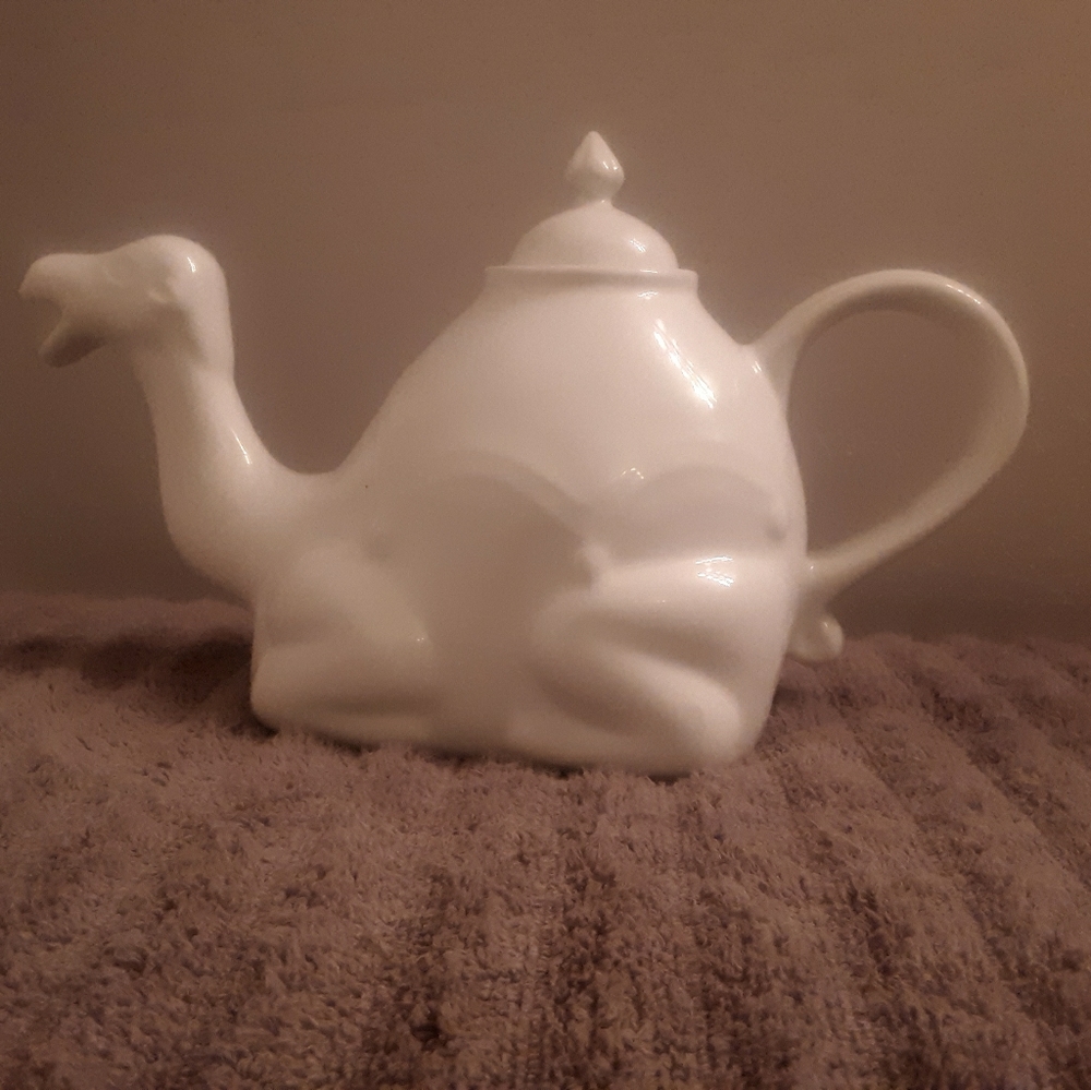 Cordon Bleu Ceramic Tea Pot t